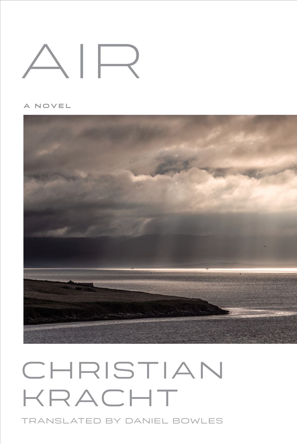 The book cover of “Air” by Christian Kracht, Daniel Bowles (Translated by)