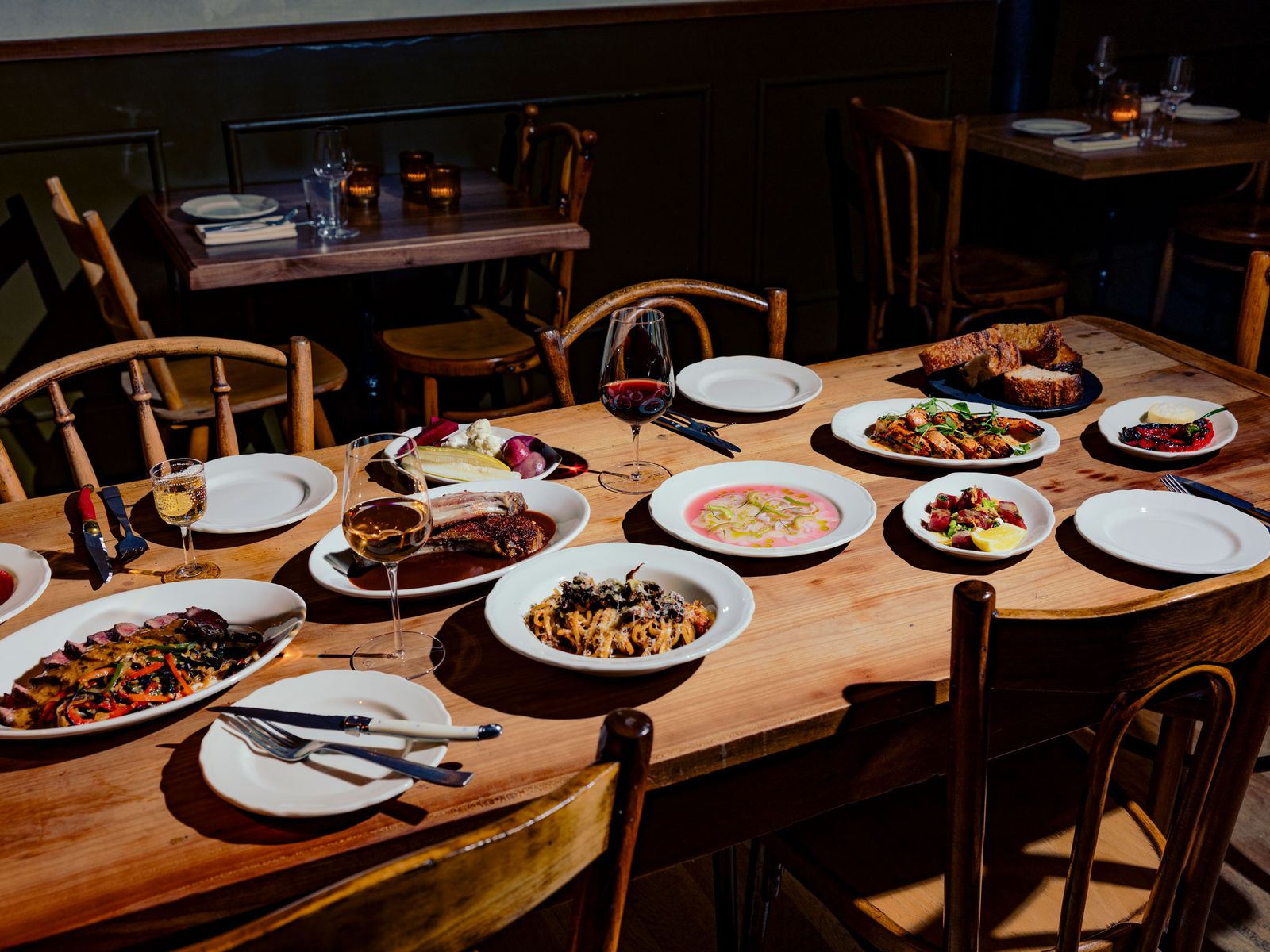 A Greenwich Village Dining Room That Feels Far from the TikToking Crowd