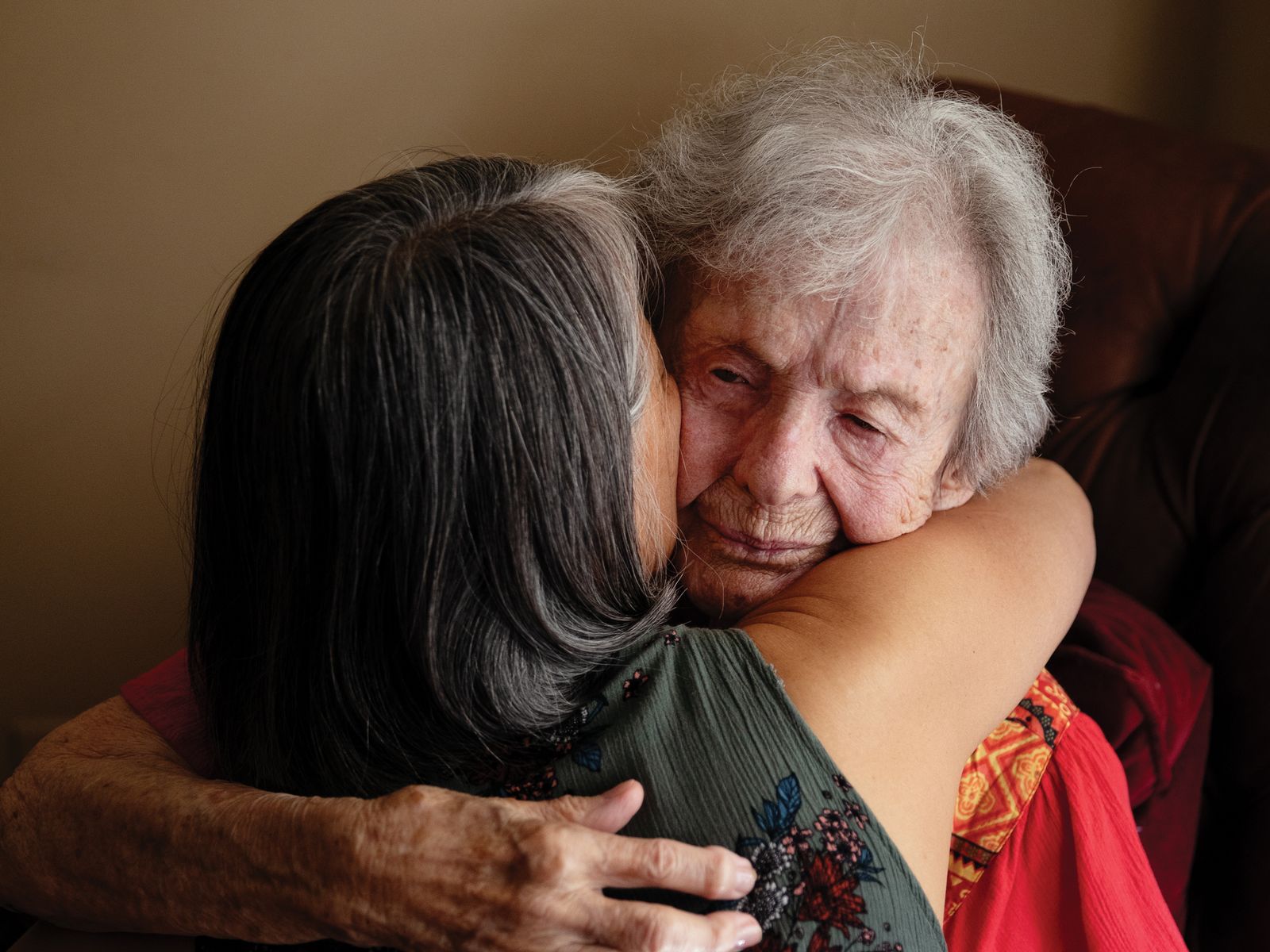 The Doulas Who Help Us Die